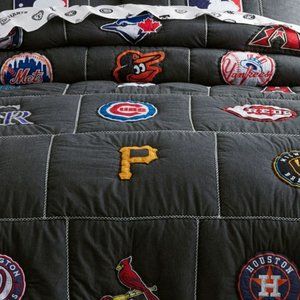 Major League Baseball Qulit *New*